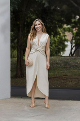Vestido Midi Drapeado com Decote Profundo e Fenda Tulipa