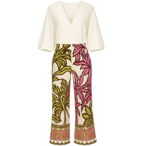 Conjunto Estampado Tropical com Blusa Transpassada e Calça Pantalona